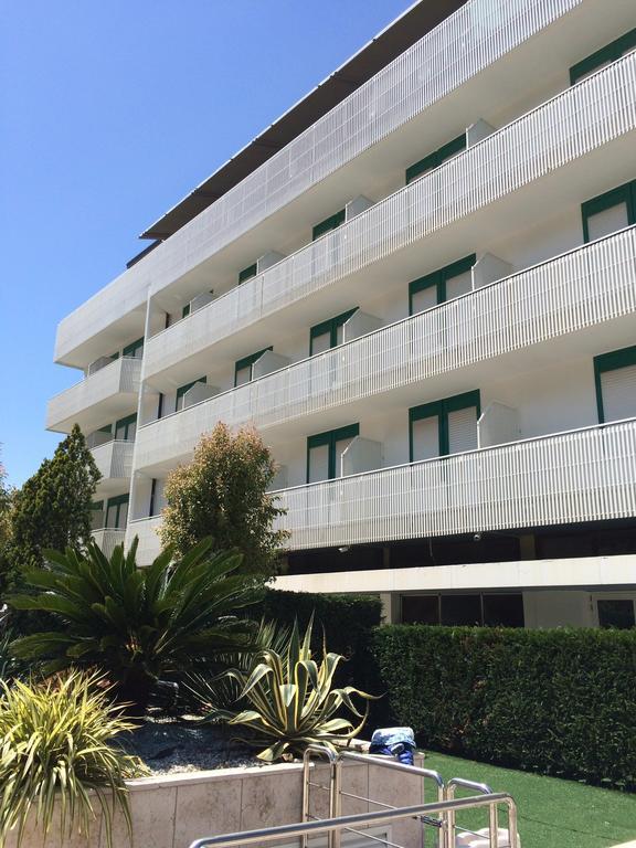 Hotel Smeraldo ลินญาโน ซับเบียโดโร ภายนอก รูปภาพ